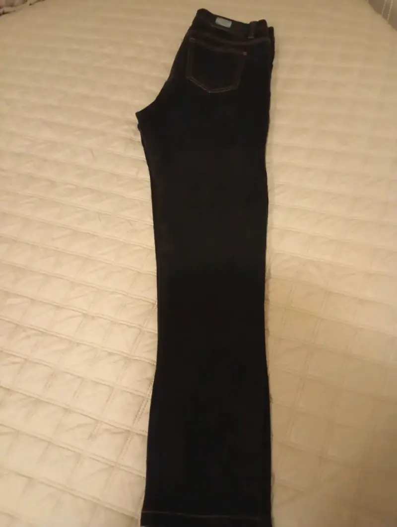 Pantalones negros ajustados - 2