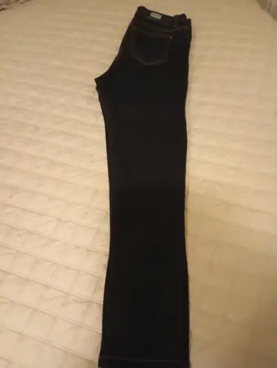 Pantalones negros ajustados - miniatura 2