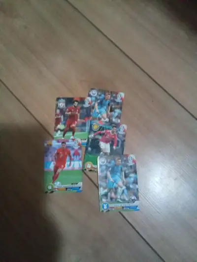 Tarjetas de fútbol coleccionables - miniatura 1