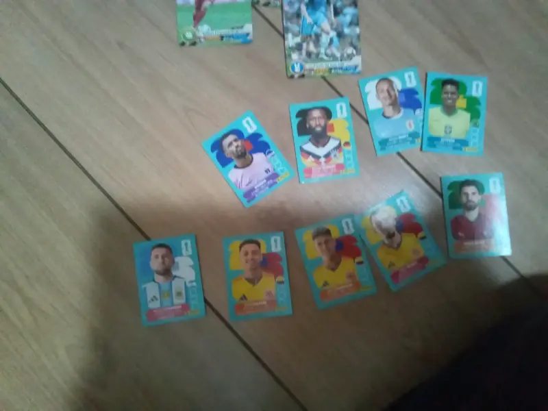 Tarjetas de fútbol coleccionables - 2