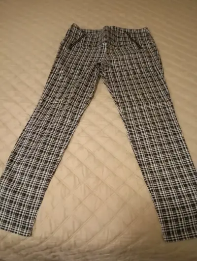 Pantalón de cuadros en blanco y negro - miniatura 1