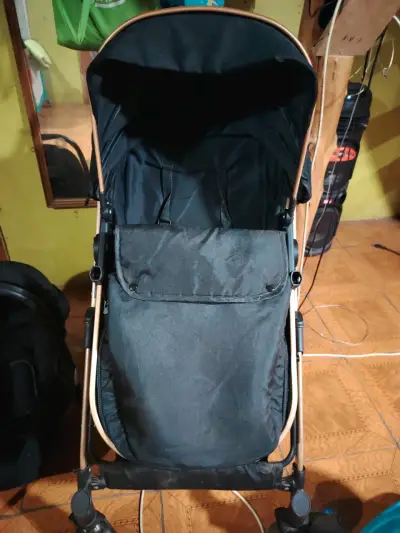 Coche y silla para bebé negra - miniatura 3