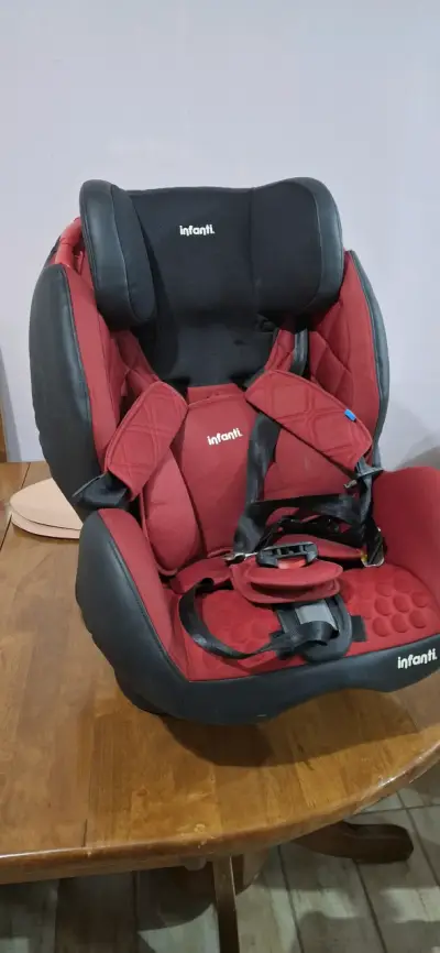 Silla auto Infanti roja - miniatura 3