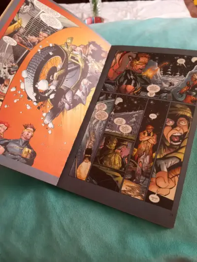 Cómic Ultimate X-Men - Clásicos del Cómic La Terce - miniatura 3