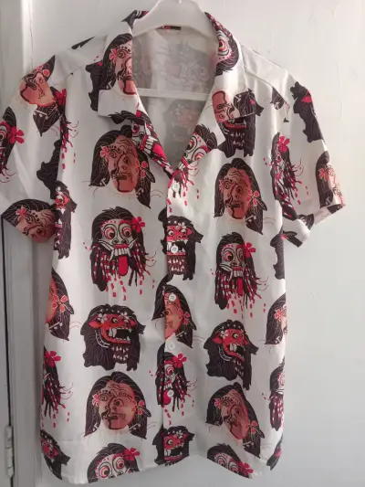 Camisa blanca con estampado - miniatura 1