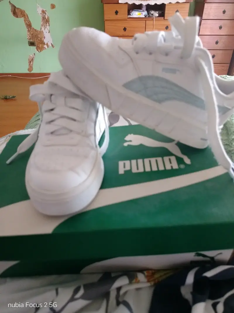 Zapatillas Nike blancas altas - 4