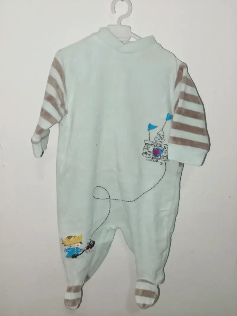 Pijama infantil , pantuflas 3_6 m - 6