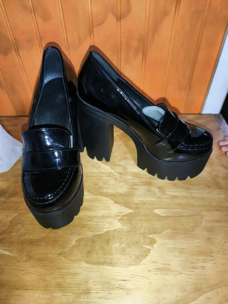 Zapatos de charol negros - 4