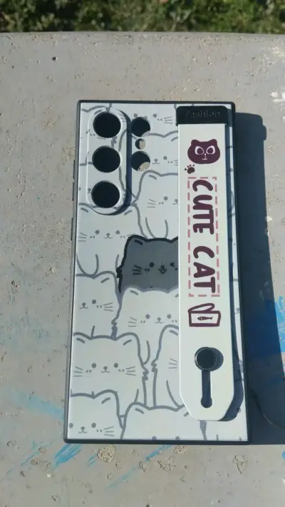 Carcasa de celular gato - miniatura 1