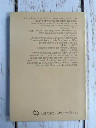 Libro 'Tarde, en Recoleta' / Jaime Talciani - miniatura 3