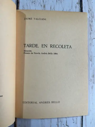 Libro 'Tarde, en Recoleta' / Jaime Talciani - miniatura 4