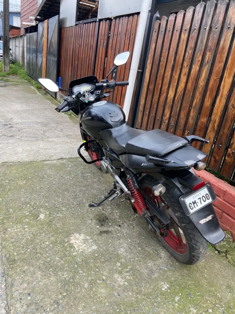 moto bajaj pulsar180 - 3