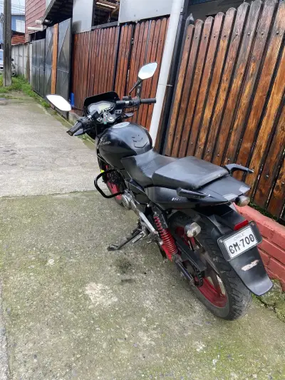 moto bajaj pulsar180 - miniatura 3