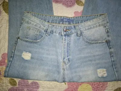 Jeans celestes. - miniatura 1