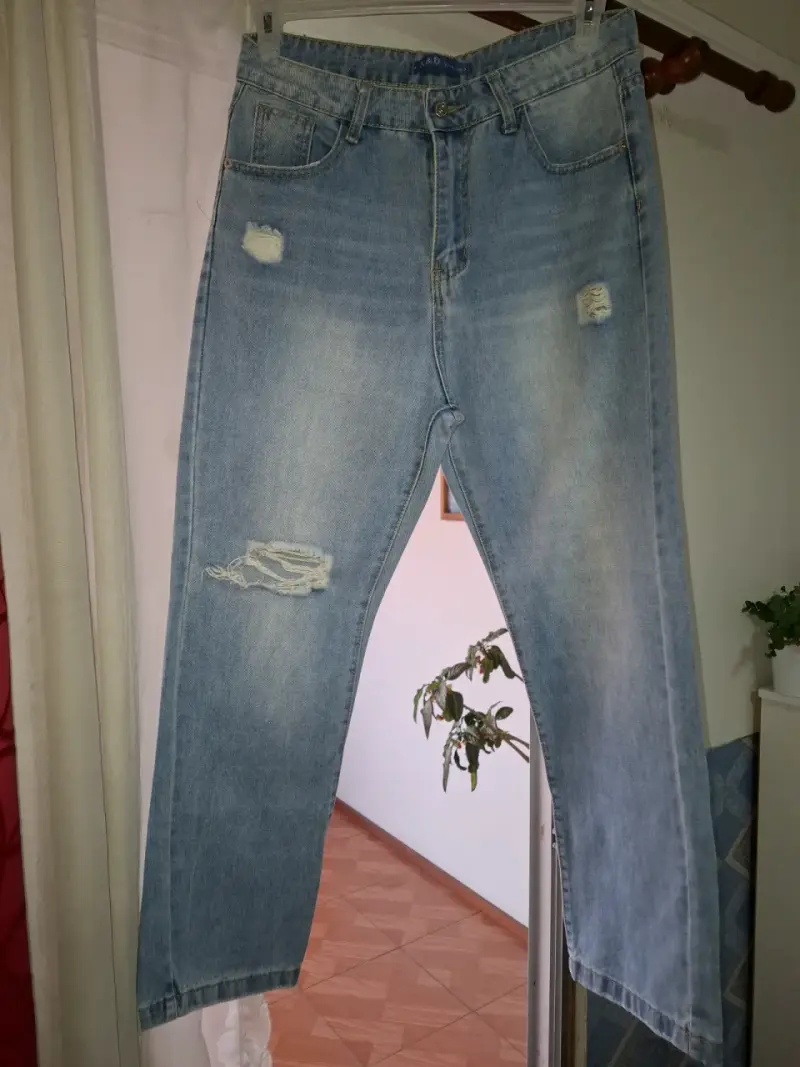 Jeans celestes. - 4