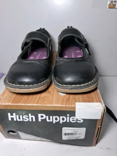Zapatos escolares Hush Puppies negros - miniatura 1