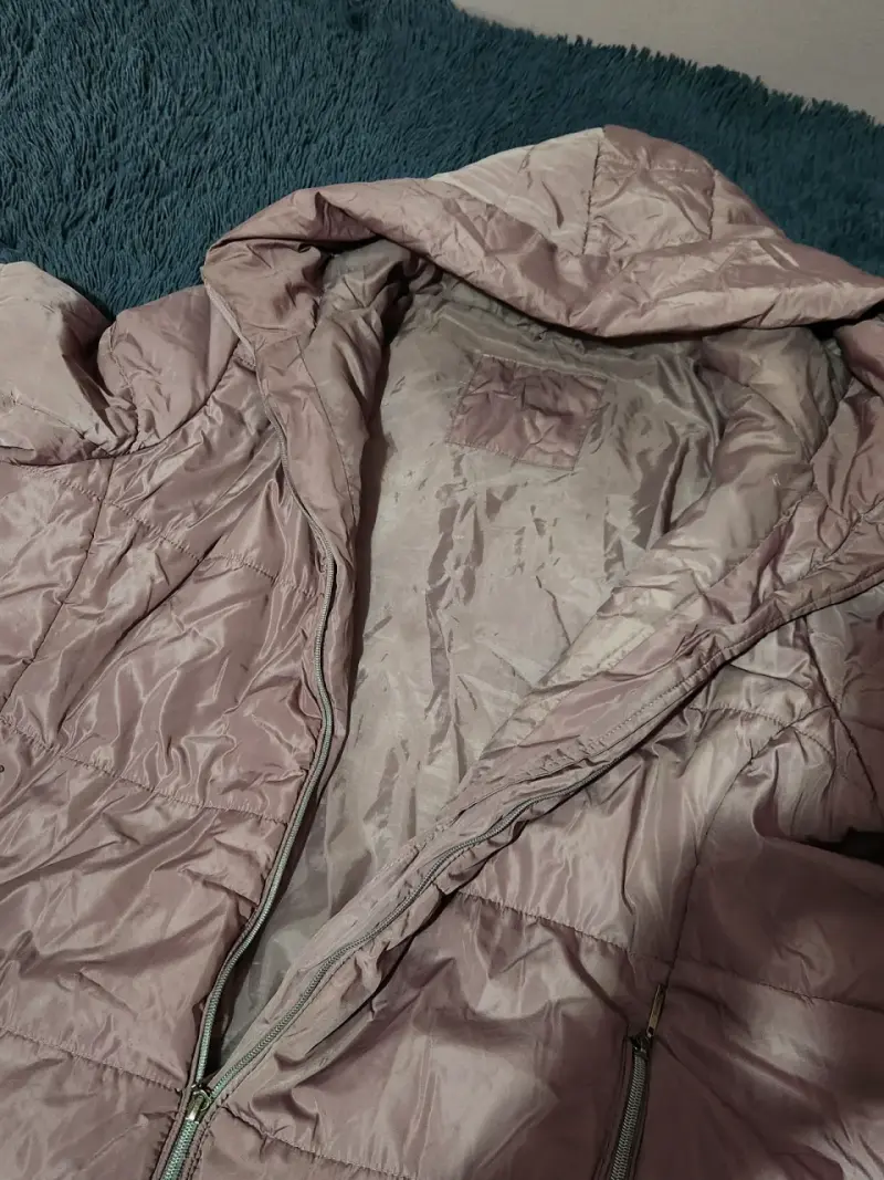 Parka rosada con capucha - 4