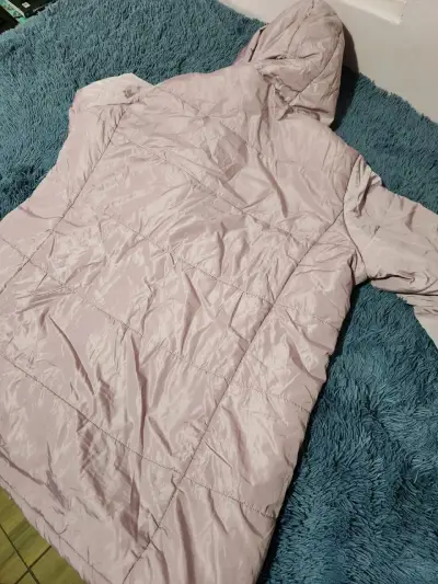 Parka rosada con capucha - miniatura 6