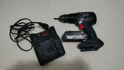 Taladro Bosch con cargador 18V - miniatura 2