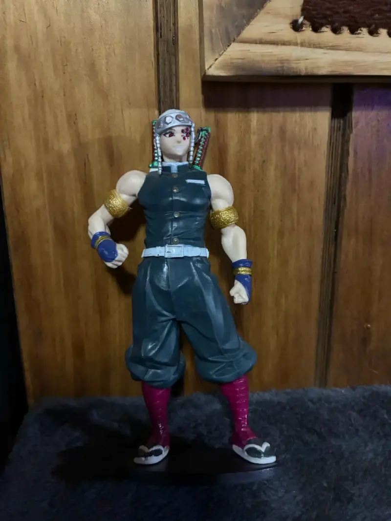 Figuras de acción anime - 3