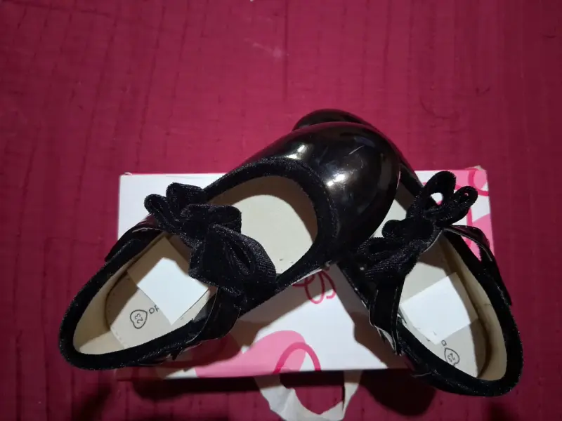 Zapatos de charol para niña - 2