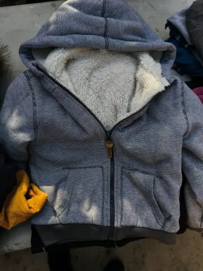 Parka de niño con capucha azul - miniatura 1