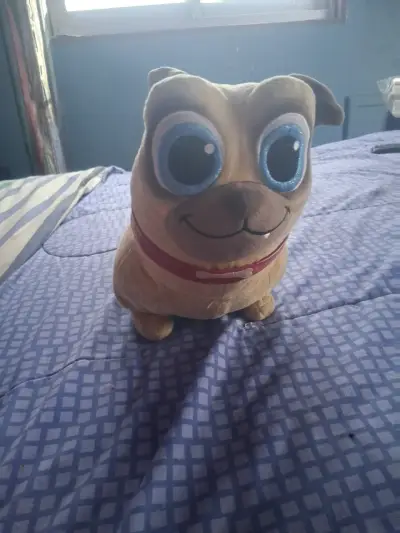 Peluche perro con ojos grandes - miniatura 1