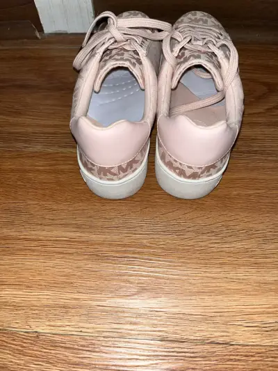 Zapatillas Michael Kors rosas - miniatura 2