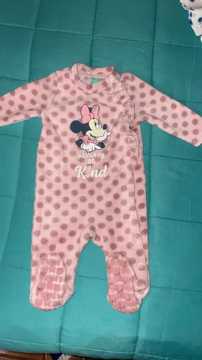 Vestido de bb con zapatitos nuevos - miniatura 2