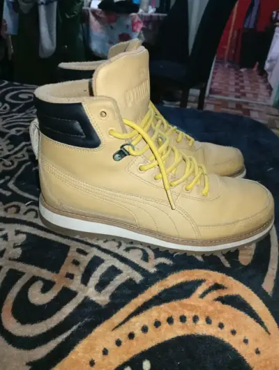 Botas amarillas Puma - miniatura 2