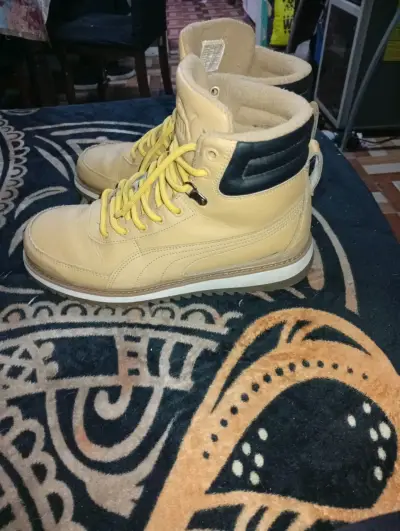 Botas amarillas Puma - miniatura 3