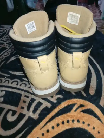 Botas amarillas Puma - miniatura 4