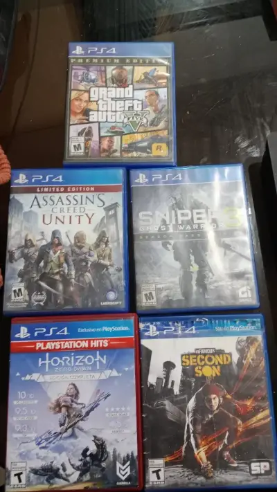 PS4  SLIM 1TB 5 JUEGOS Y MANDO - miniatura 2