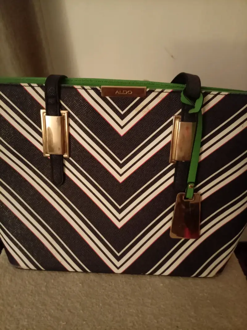 Cartera negra Petite Jolie - 4
