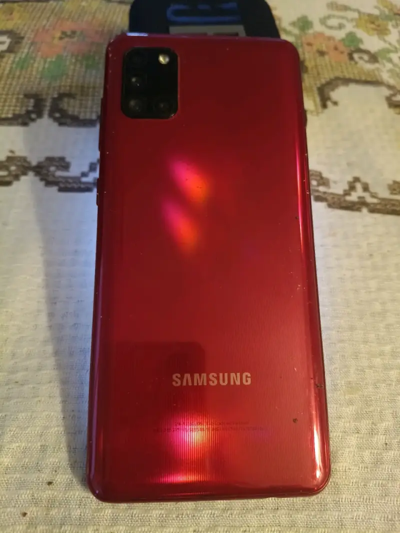 Samsung galaxi A31artphone con pantalla grande - 3