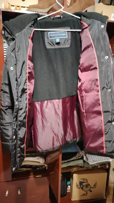 Parka negra Tommy Hilfiger - miniatura 1
