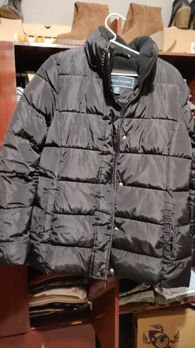 Parka negra Tommy Hilfiger - miniatura 2