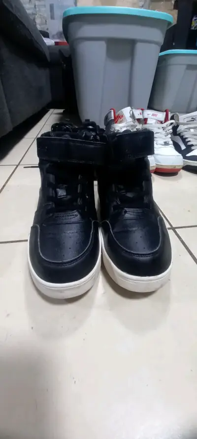 Zapatillas colloky negras con velcro - miniatura 1