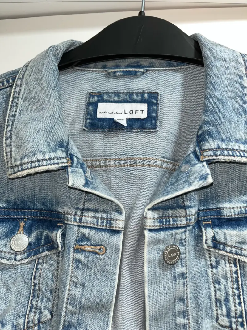 Chaqueta de mezclilla azul claro - 2