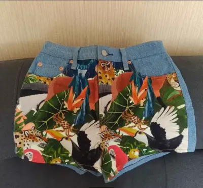 Shorts estampados con aves - miniatura 1