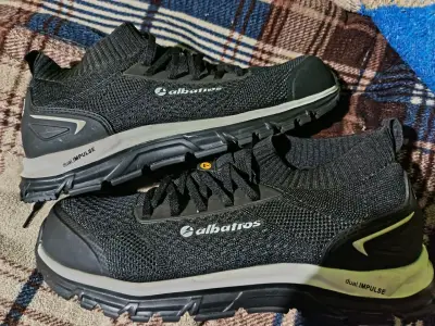 Zapatillas de seguridad Albatros Originales. - miniatura 1