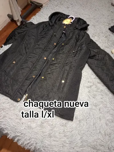 Chaqueta de ecocuero negra - miniatura 4