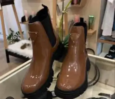 Botines marrones charol Guess - miniatura 1