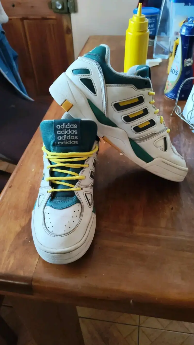 Zapatillas deportivas blancas Adidas de segunda MN - 2