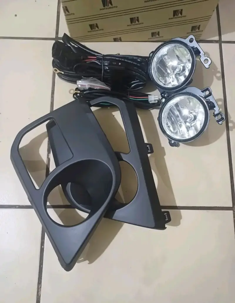 Luces LED para mitsubishi l200 - 2