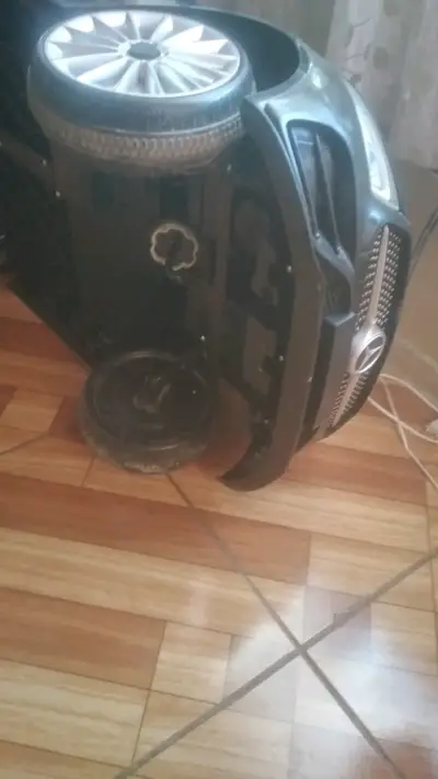 Auto eléctrico para niños negro - miniatura 5