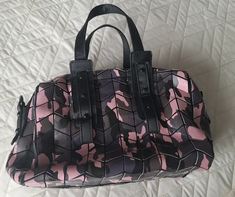 Bolso de mano estampado camuflaje rosa - 2