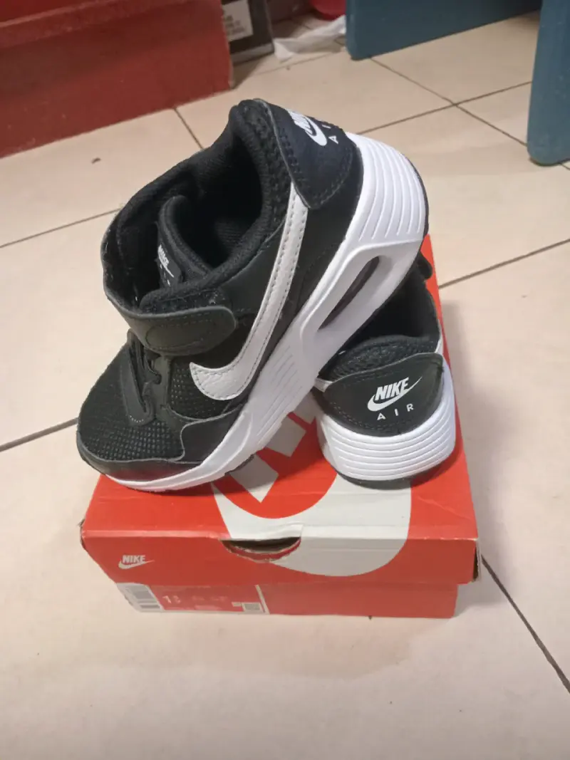 Zapatillas negras Nike Air Max - 2