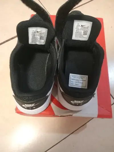 Zapatillas negras Nike Air Max - miniatura 4