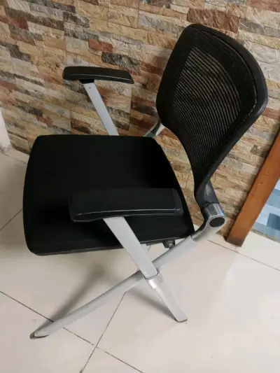 Sillas de escritorio - miniatura 3